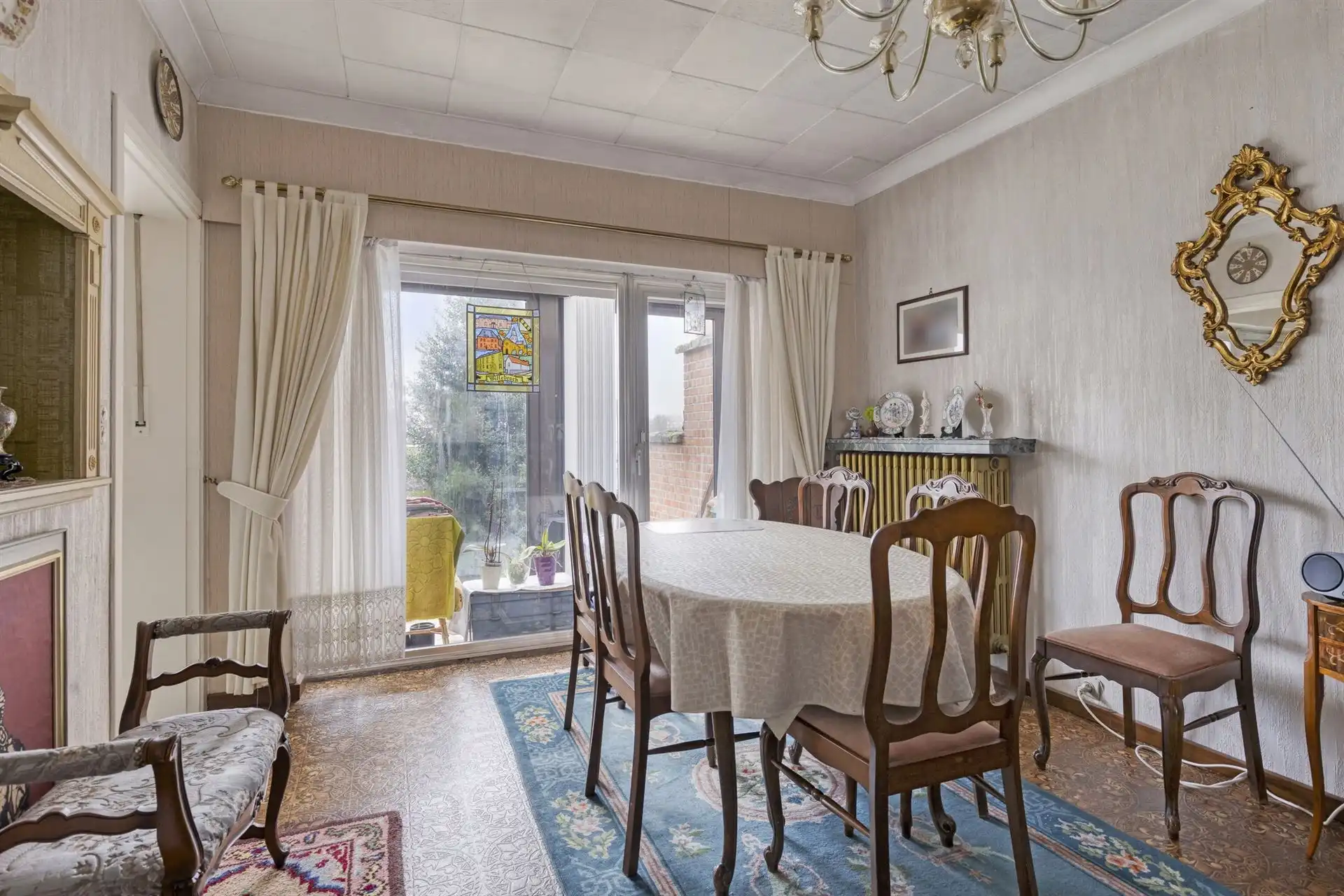 Ruime Woning met 3 of 4 slaapkamers, tuin en garage. foto 3