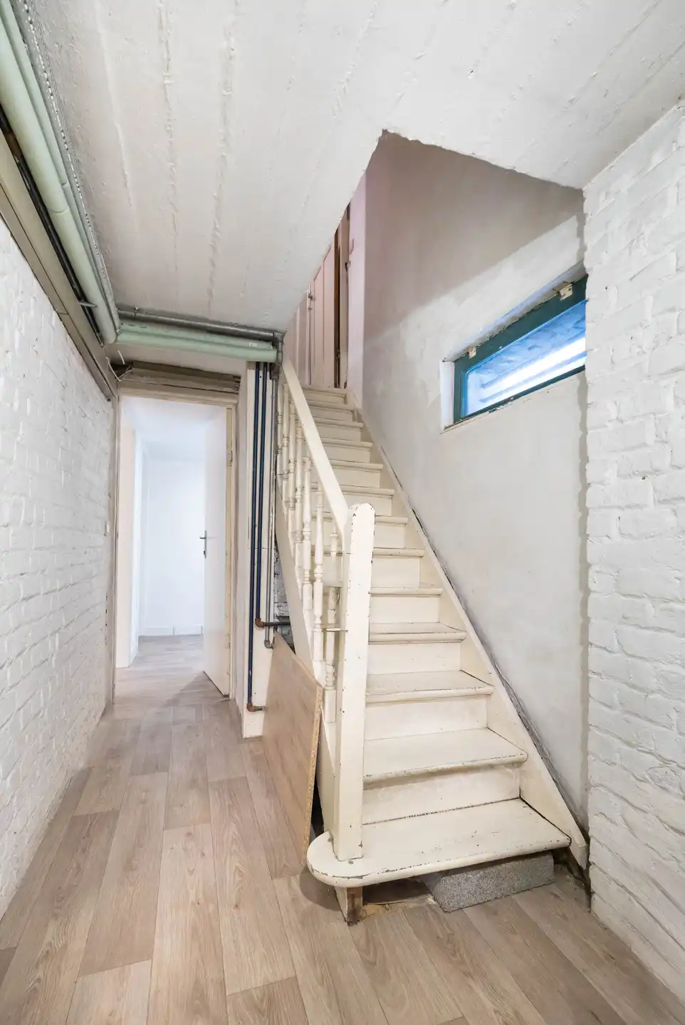 Huis met potentieel voor verkaveling van het terrein foto 22