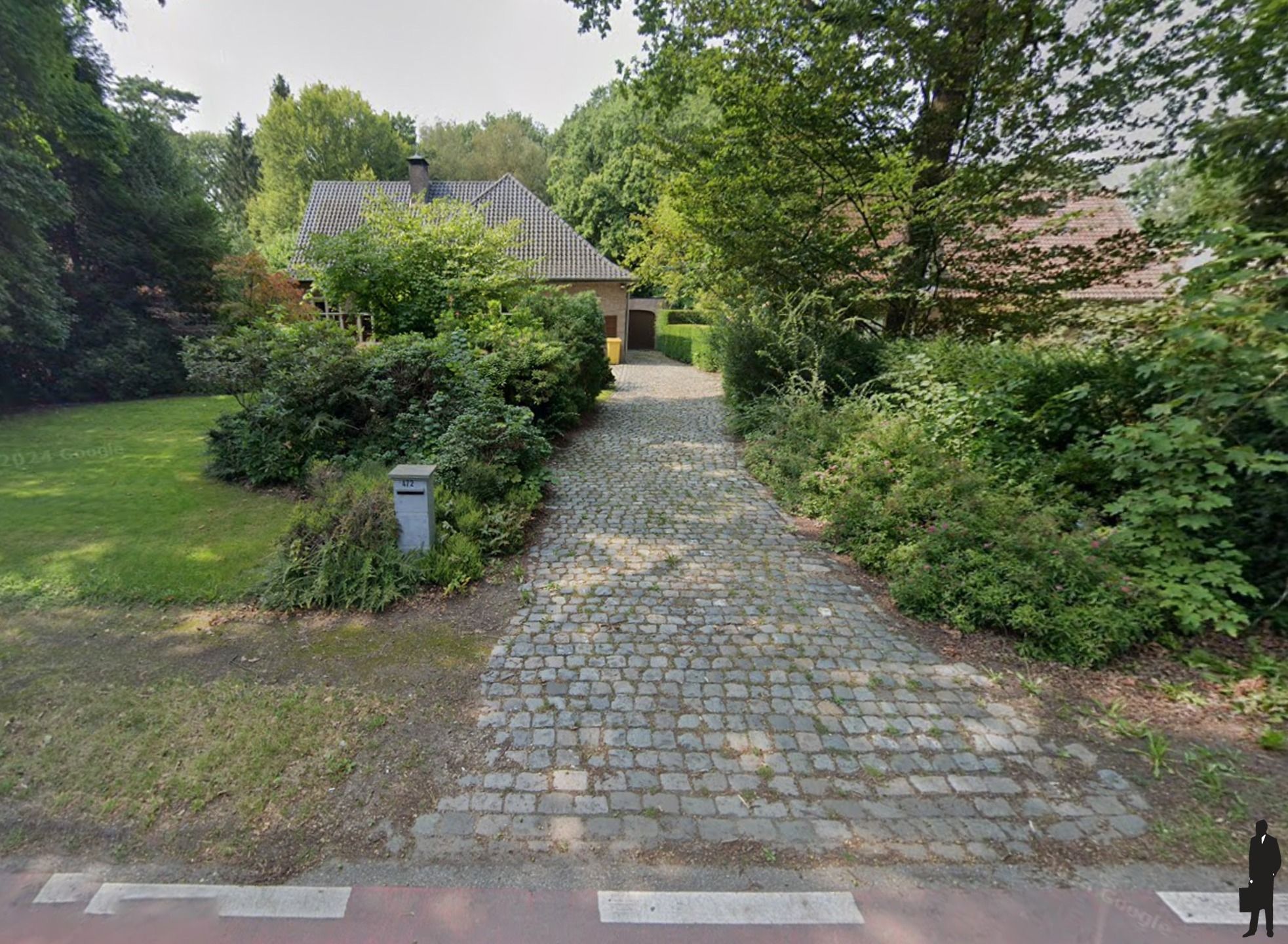 Goed onderhouden villa op centrale locatie foto 28