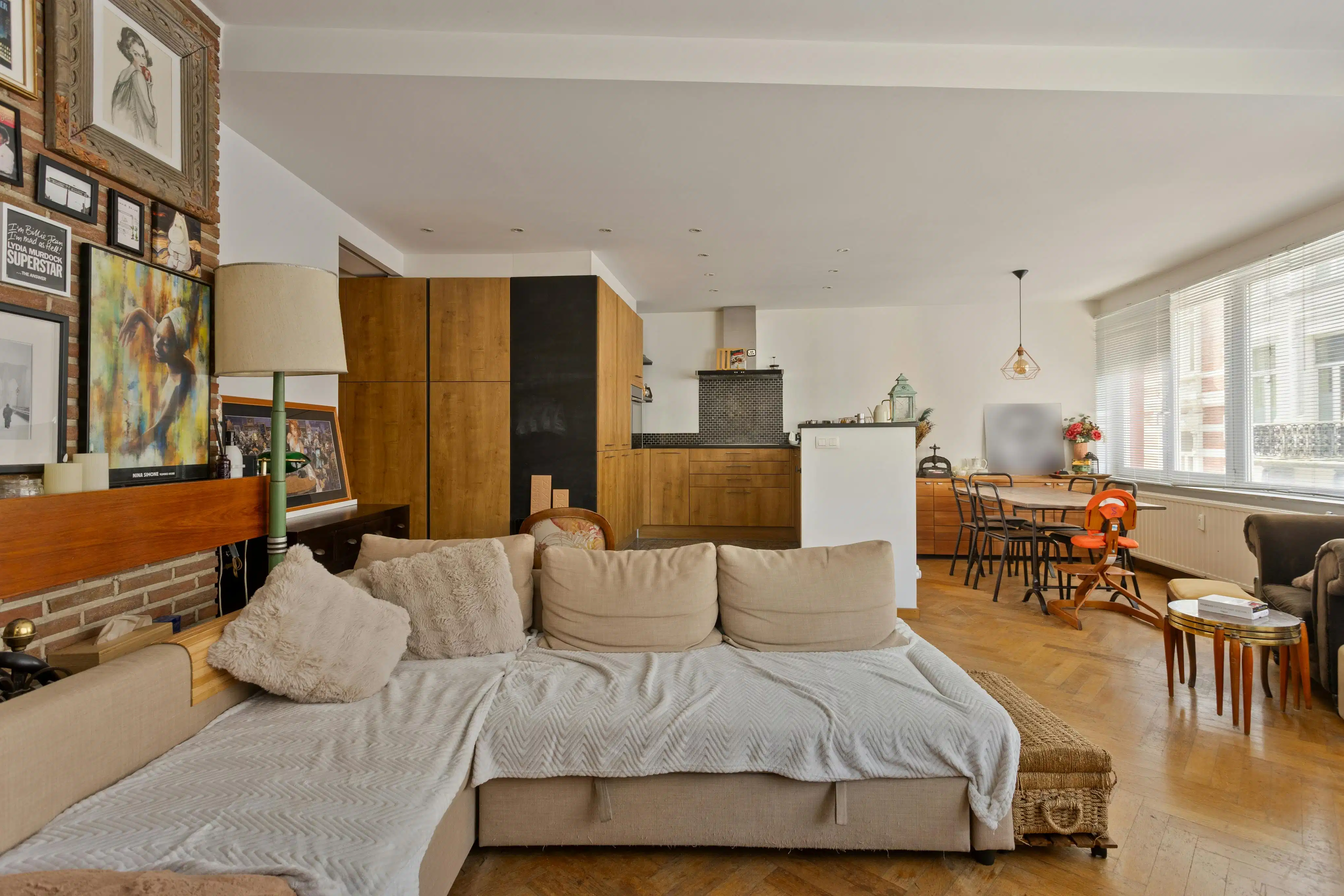 Gerenoveerd 3-slaapkamer appartement met terras Elsene foto 2