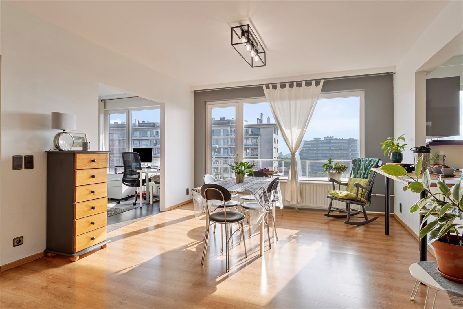 Gezellig 1 slaapkamer appartement met mooi open zicht. foto {{pictureIndex}}