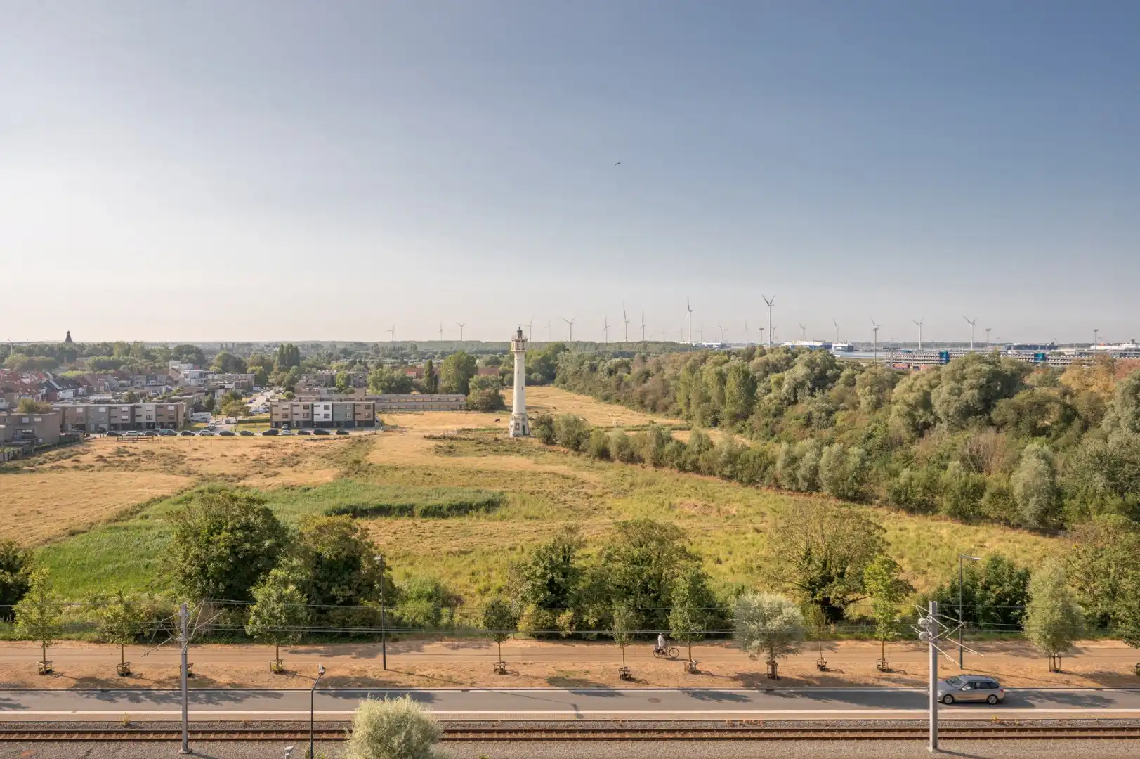Ruim appartement met FRONTAAL ZEEZICHT foto 20