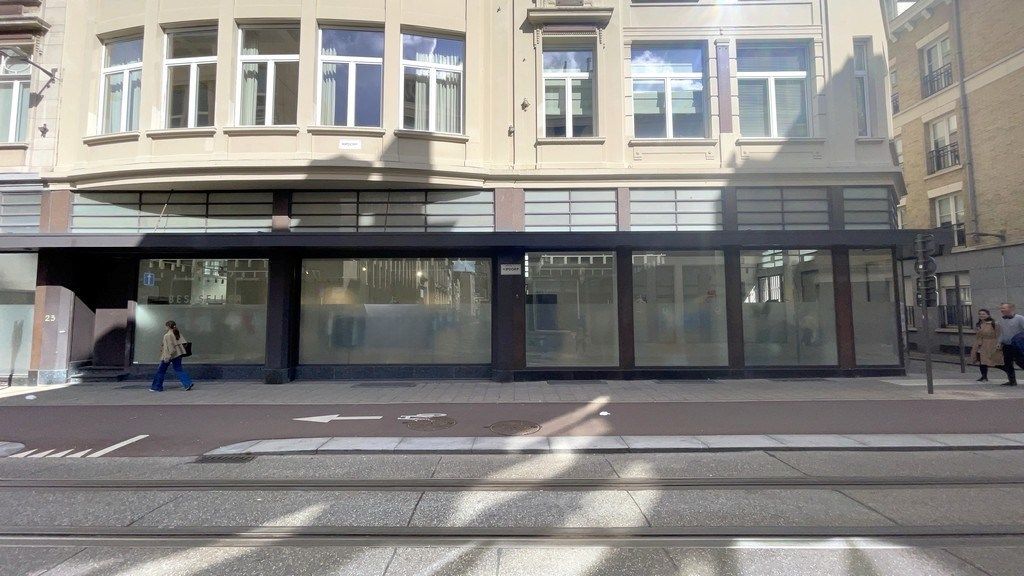 Prachtig kantoor/showroom te huur in hartje Antwerpen foto 2
