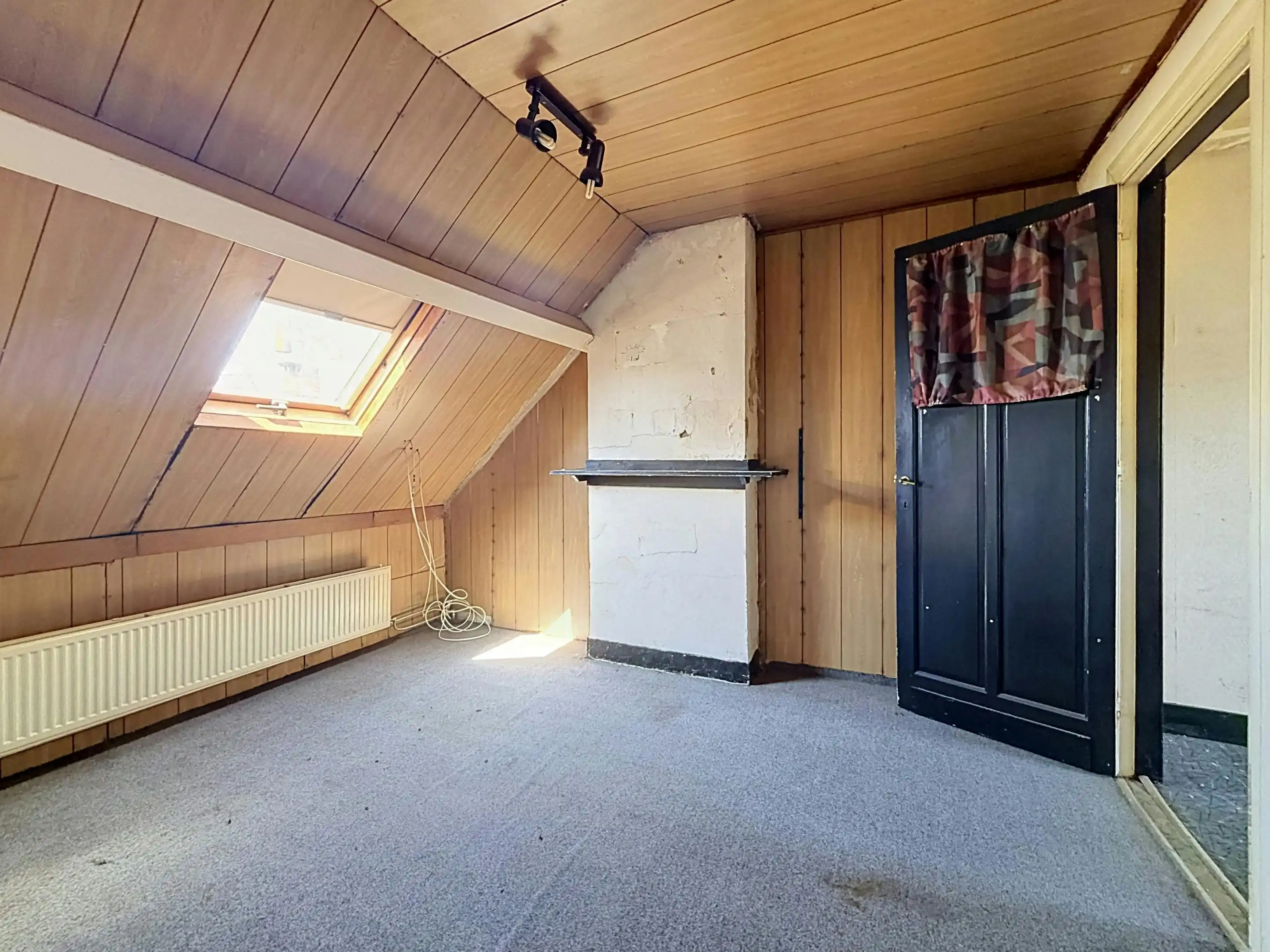 Te renoveren woning met 5 slaapkamers vlakbij Rivierenhof  foto 18