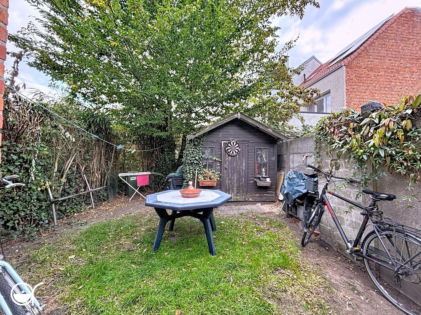 Te renoveren woning met zonnige tuin aan de Bourgoyen. foto 20