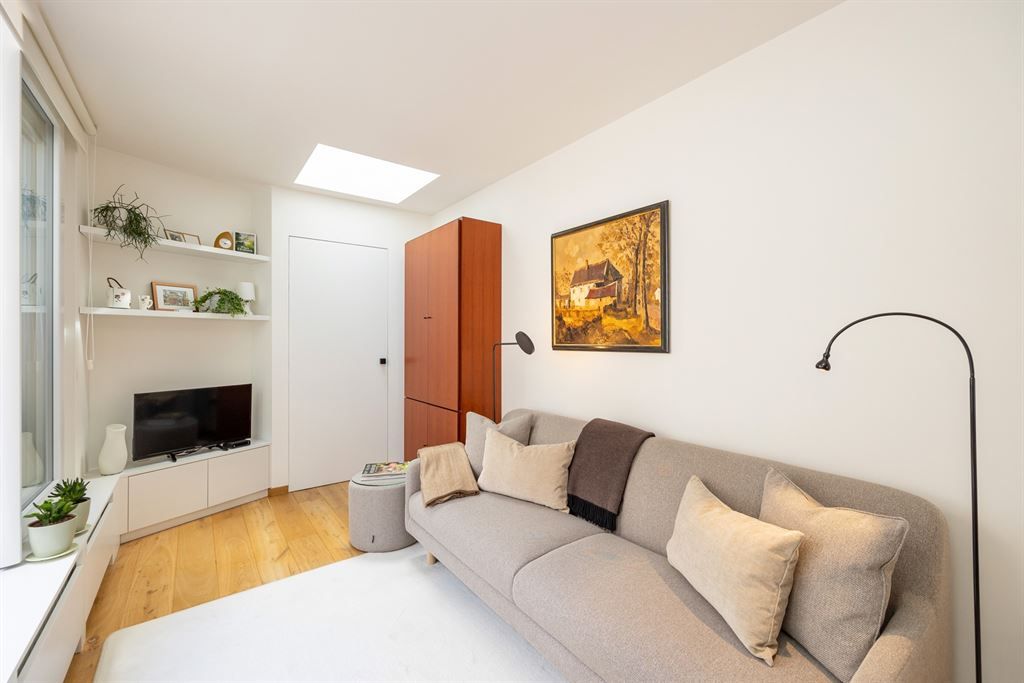 Volledig gerenoveerde woning in Oud-Berchem foto 5
