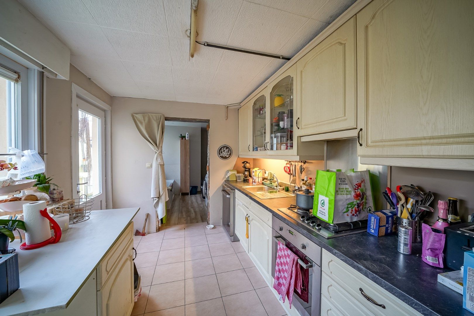 Goed gelegen woning te Bredene met tuin en 3 slaapkamers foto 5