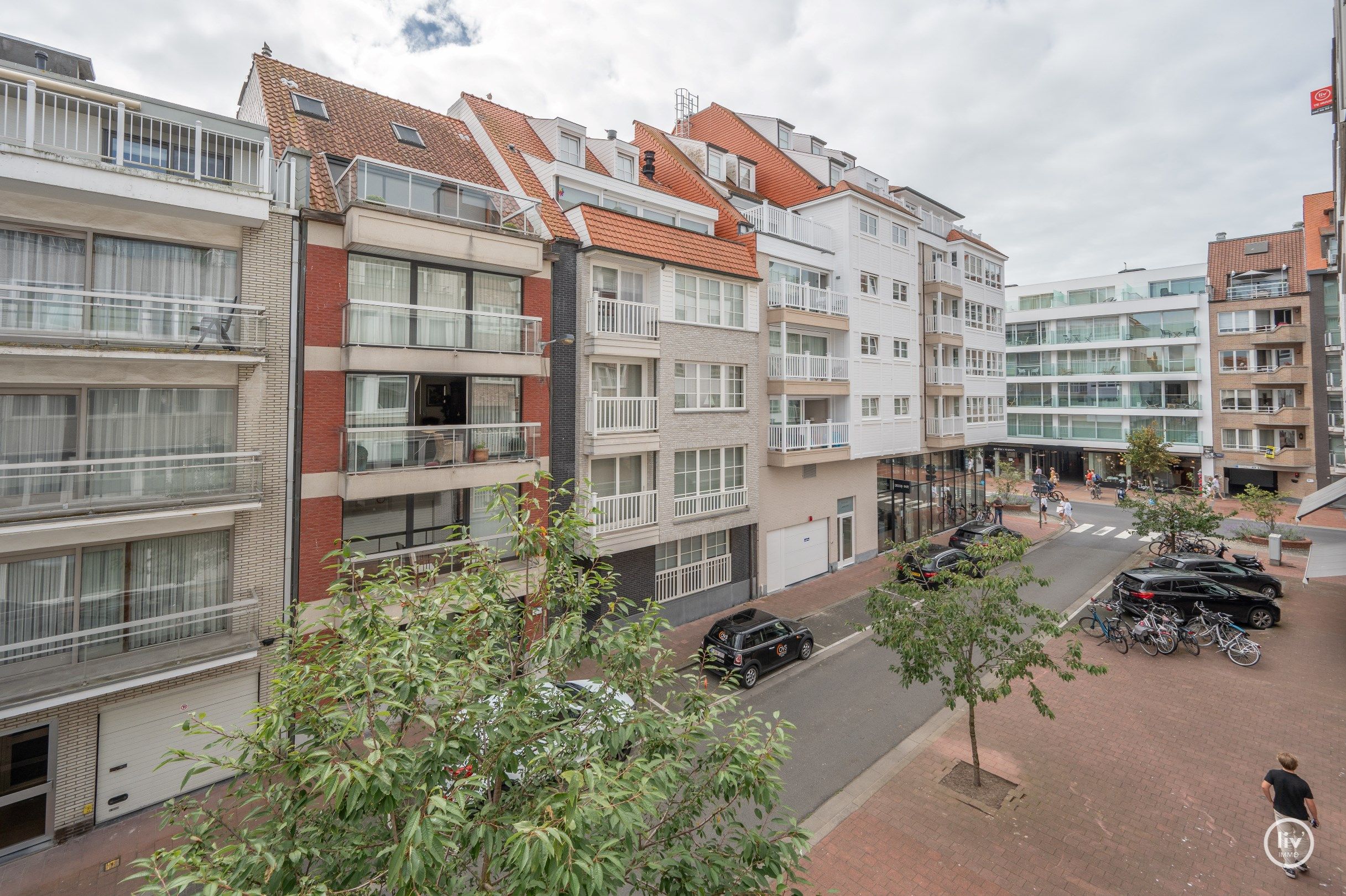 Gezellig 1 slaapkamerappartement gelegen op de Duinviooltjesstraat vlakbij de Dumortierlaan te Knokke. foto 13