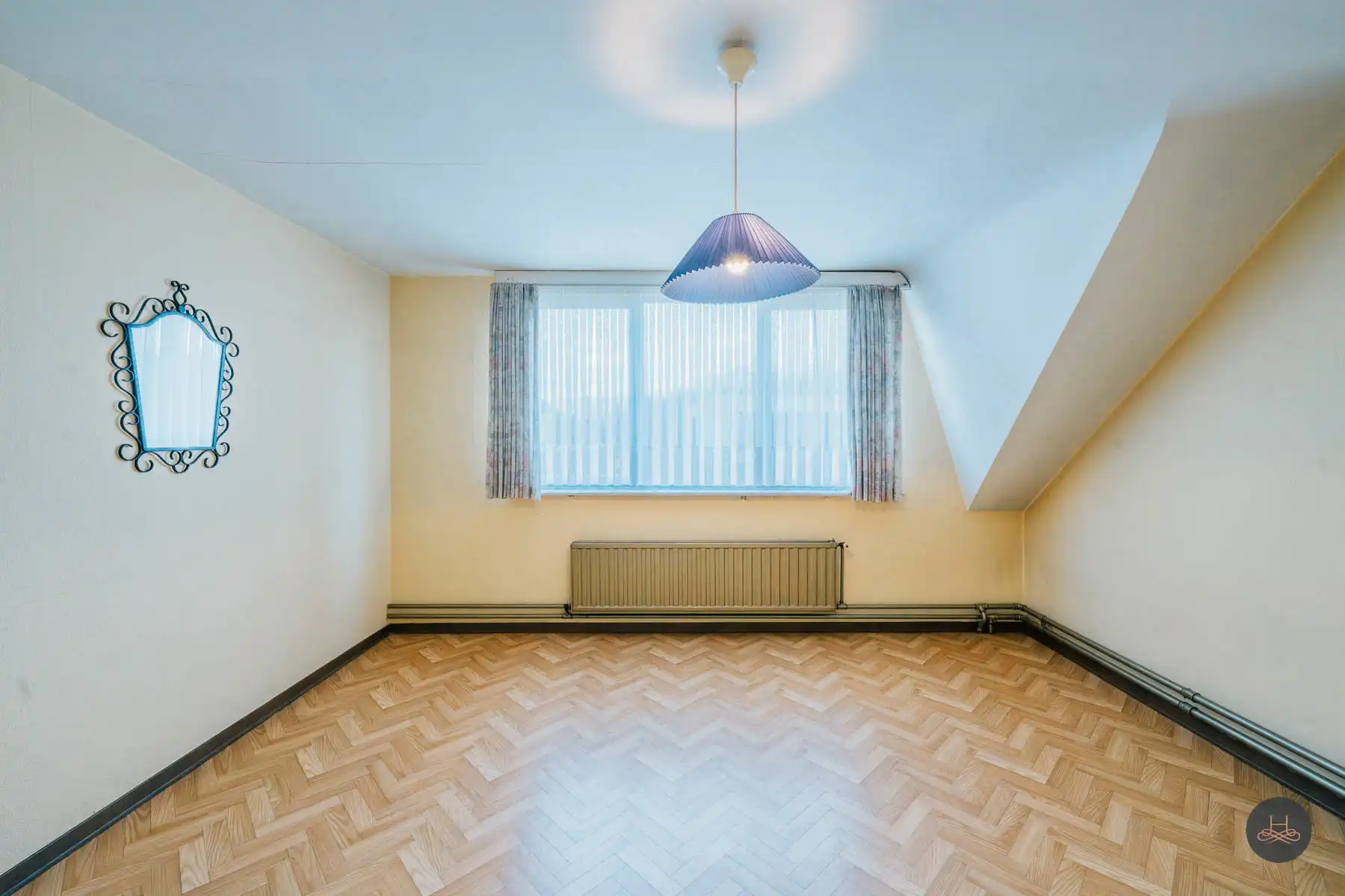 Uitstekend onderhouden woning met veel potentieel foto 15