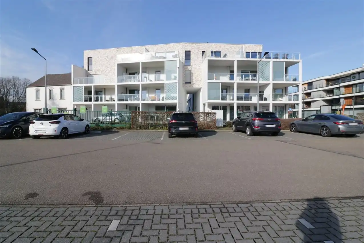 Gelijkvloers app., twee slpk, zonnig terras in centrum foto 36