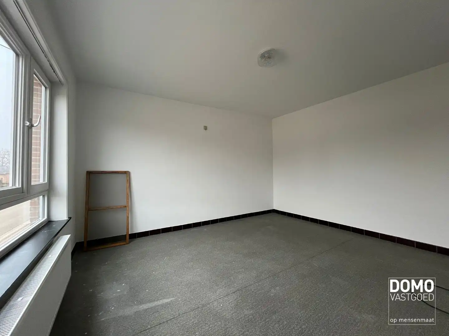 RUIME HALFOPEN WONING MET 3 SLAAPKAMERS IN LUMMEN  foto 13