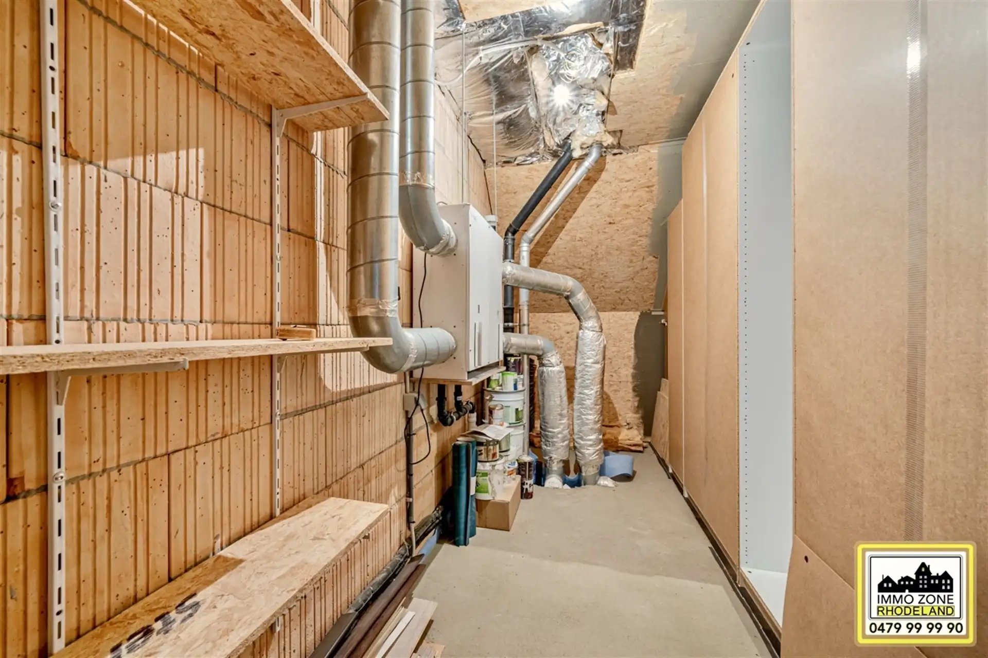 Prachtige instapklare woning met 4 slpks, garage en tuin foto 25