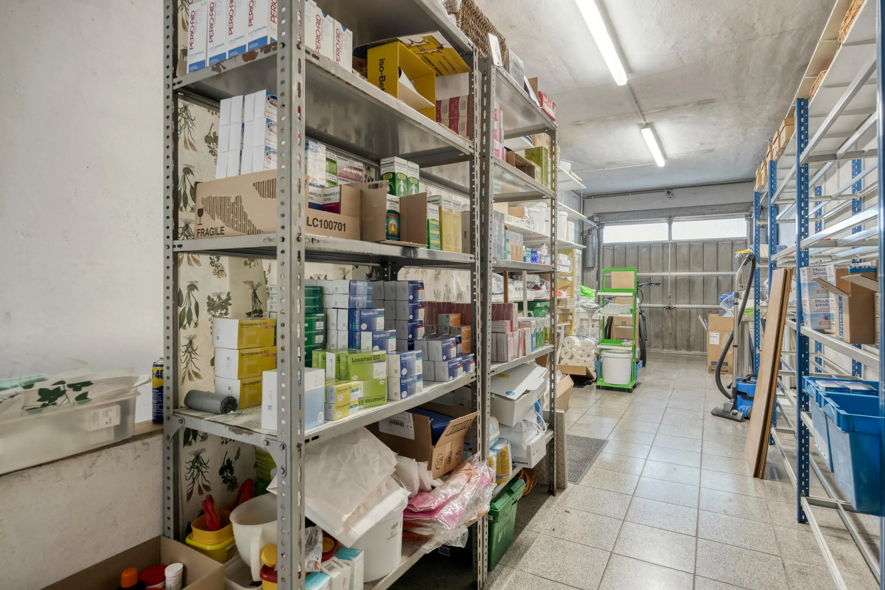 Opbrengsteigendom te koop in Merksem foto 31