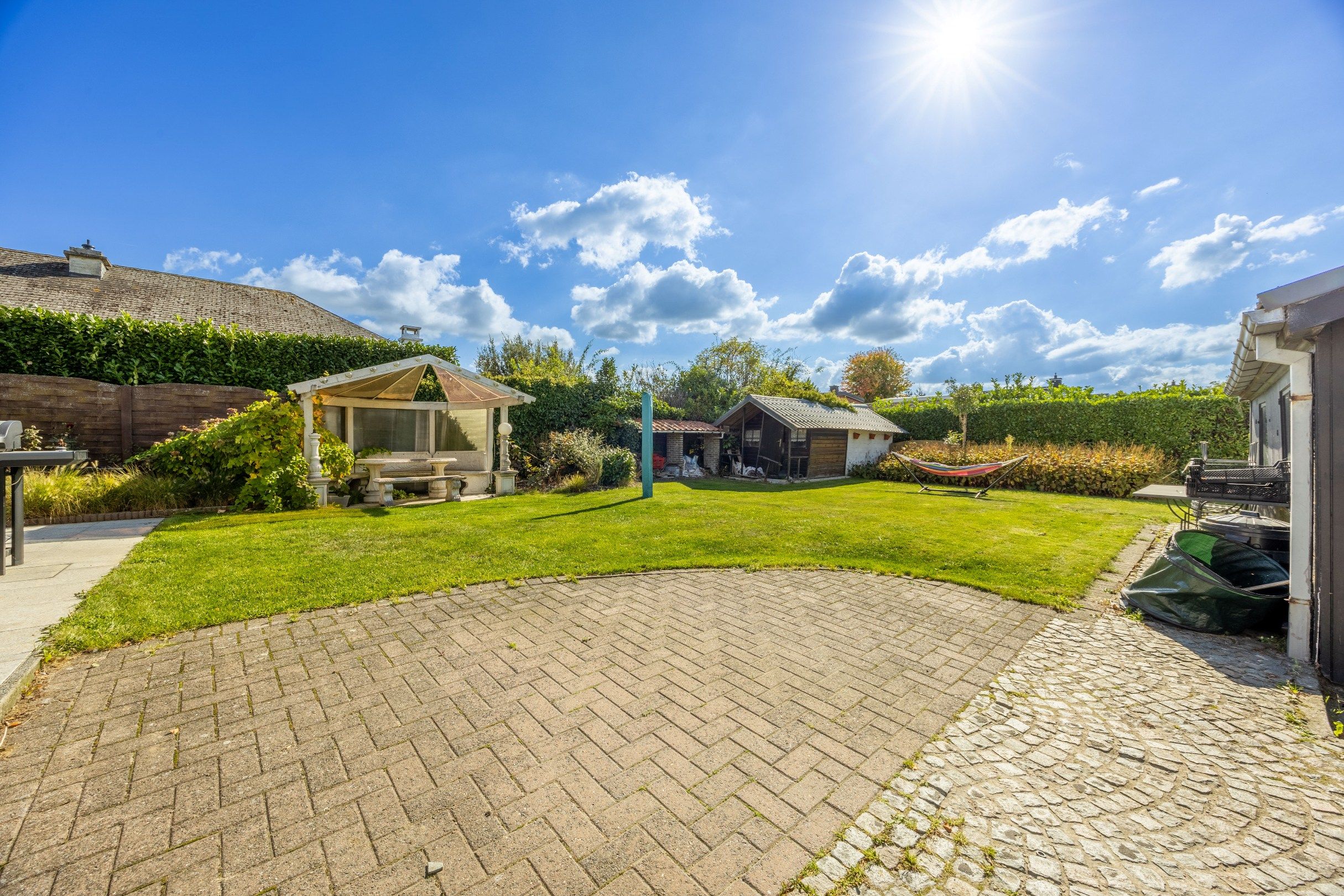 GELIJKVLOERSE WONING OP 810 M² foto 10