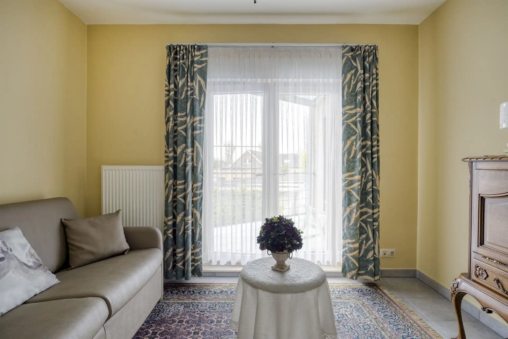 Instapklaar appartement met 3 slaapkamers, terras en garage foto 14
