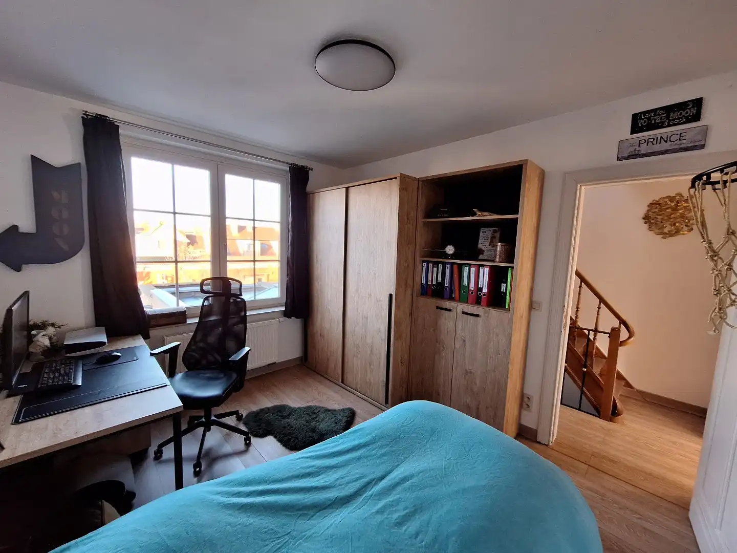 Gerenoveerde instapklare woning met terras en tuin foto 7