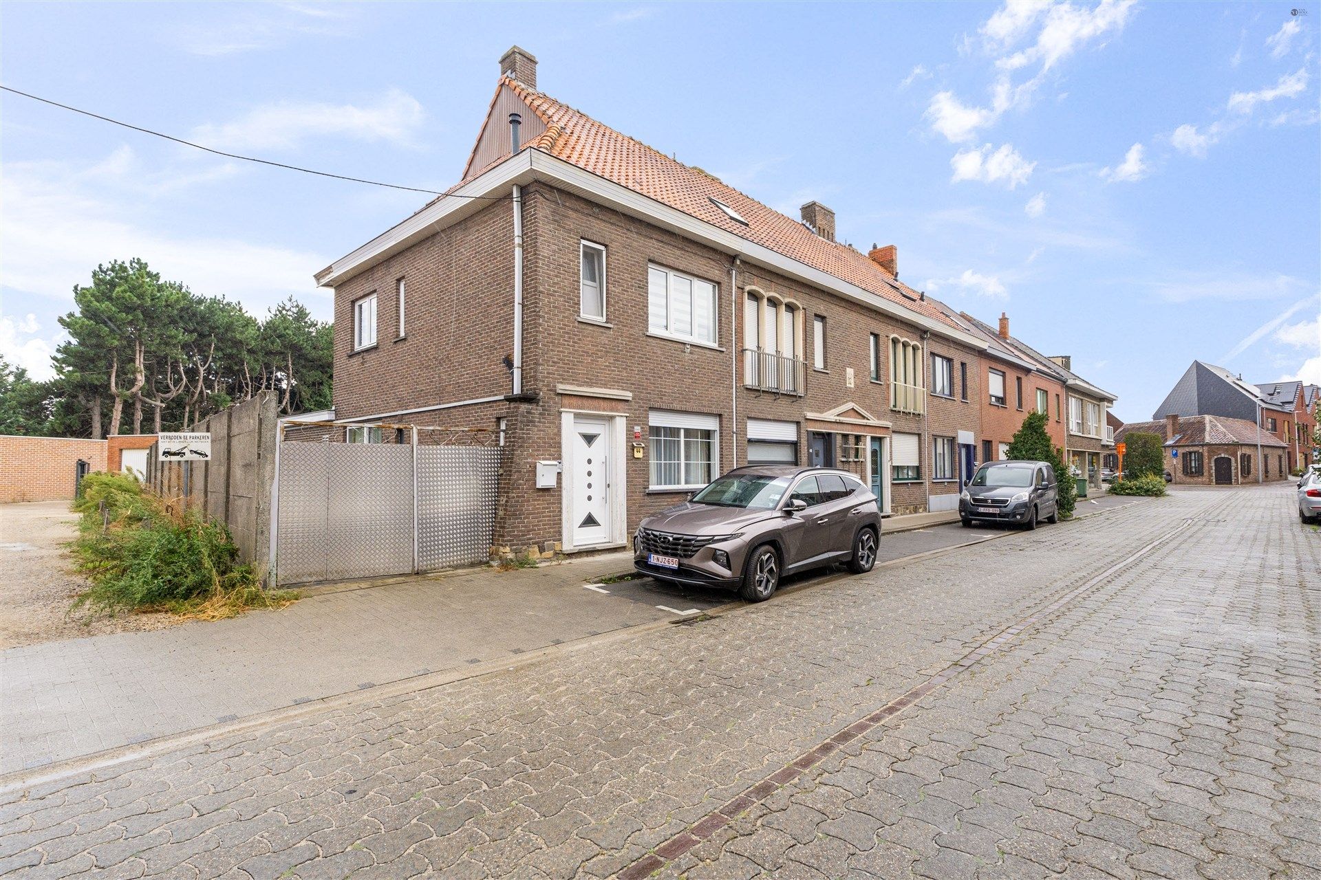 ()=>{if(producerUpdateValueVersion(node),producerAccessed(node),node.value===ERRORED)throw node.error;return node.value} Plezantstraat 44 - 9240 ZELE
