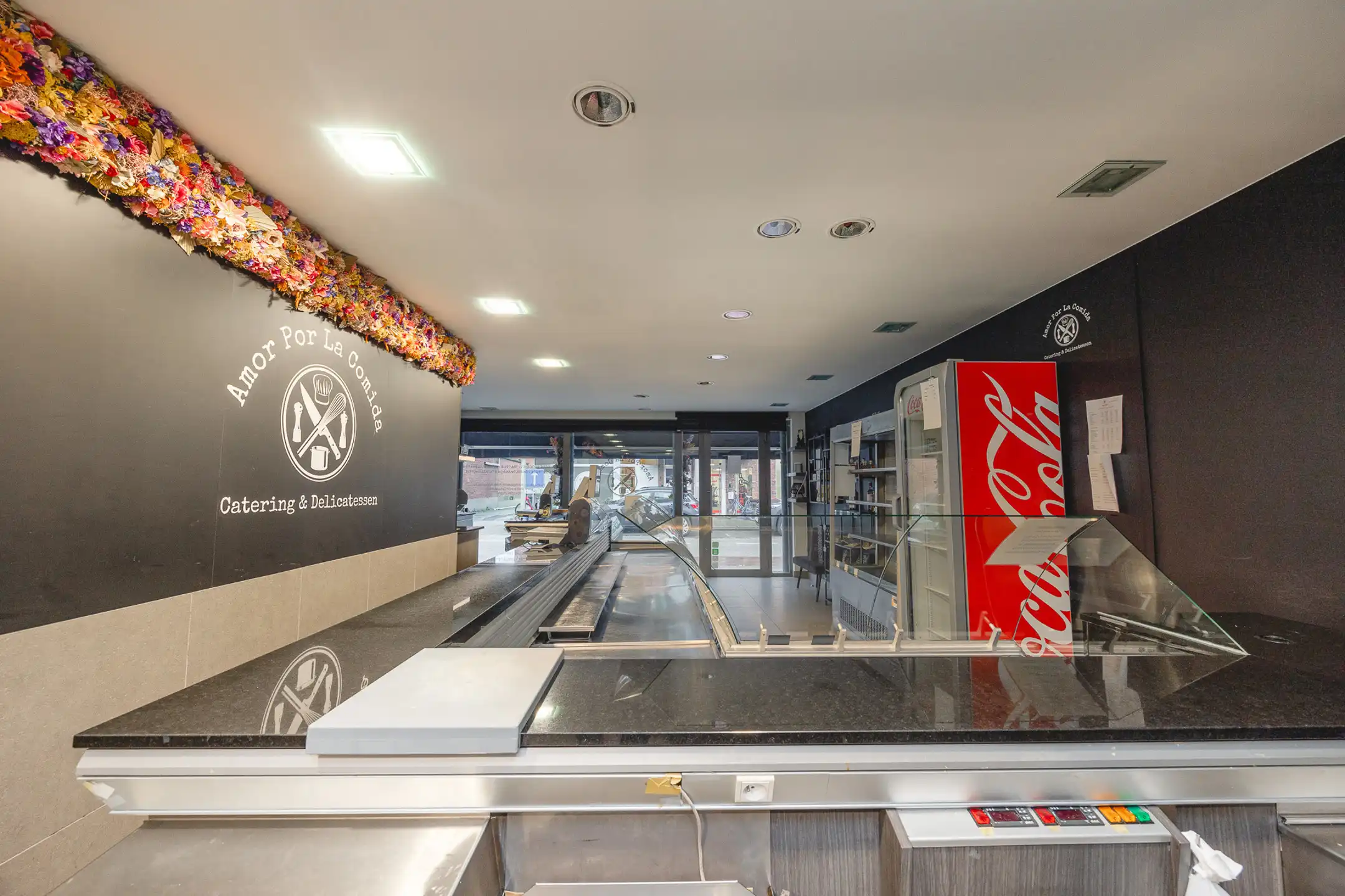 Modern handelsgelijkvloers in het centrum van Lint (115m²) foto 12