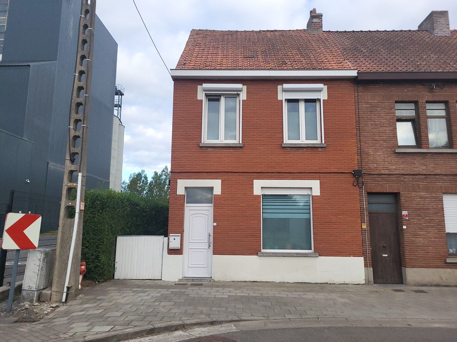 ()=>{if(producerUpdateValueVersion(node),producerAccessed(node),node.value===ERRORED)throw node.error;return node.value} Achterstraat 5 - 9800 Deinze