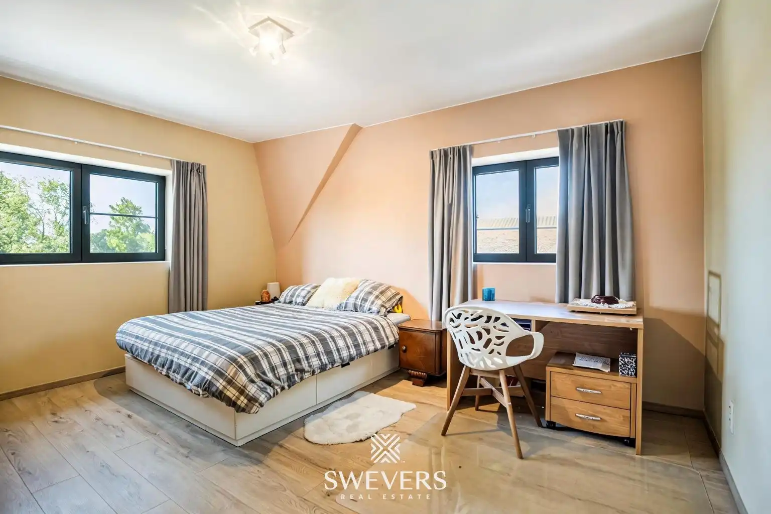Instapklare open bebouwing met 4 slaapkamers op een perceel van 16a 60ca foto 16