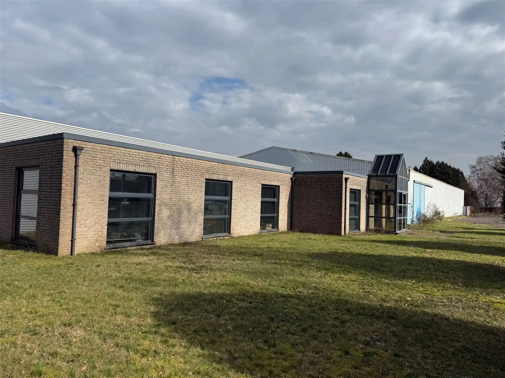 Industrieel terrein te huur Weg naar Meeuwen 48 - 3660 OPGLABBEEK