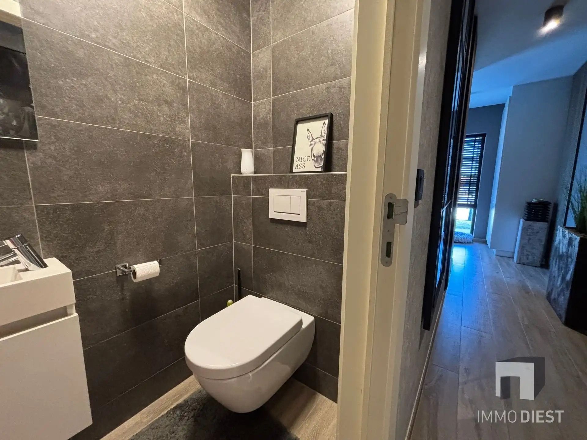 Ruim gelijkvloers appartement met open leefruimte en zonnige tuin foto 15