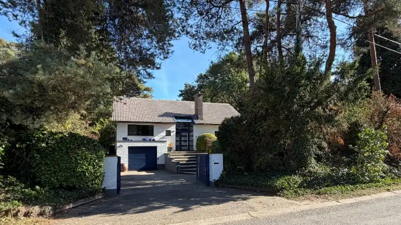 Villa op 28 are met mooie tuin foto 22