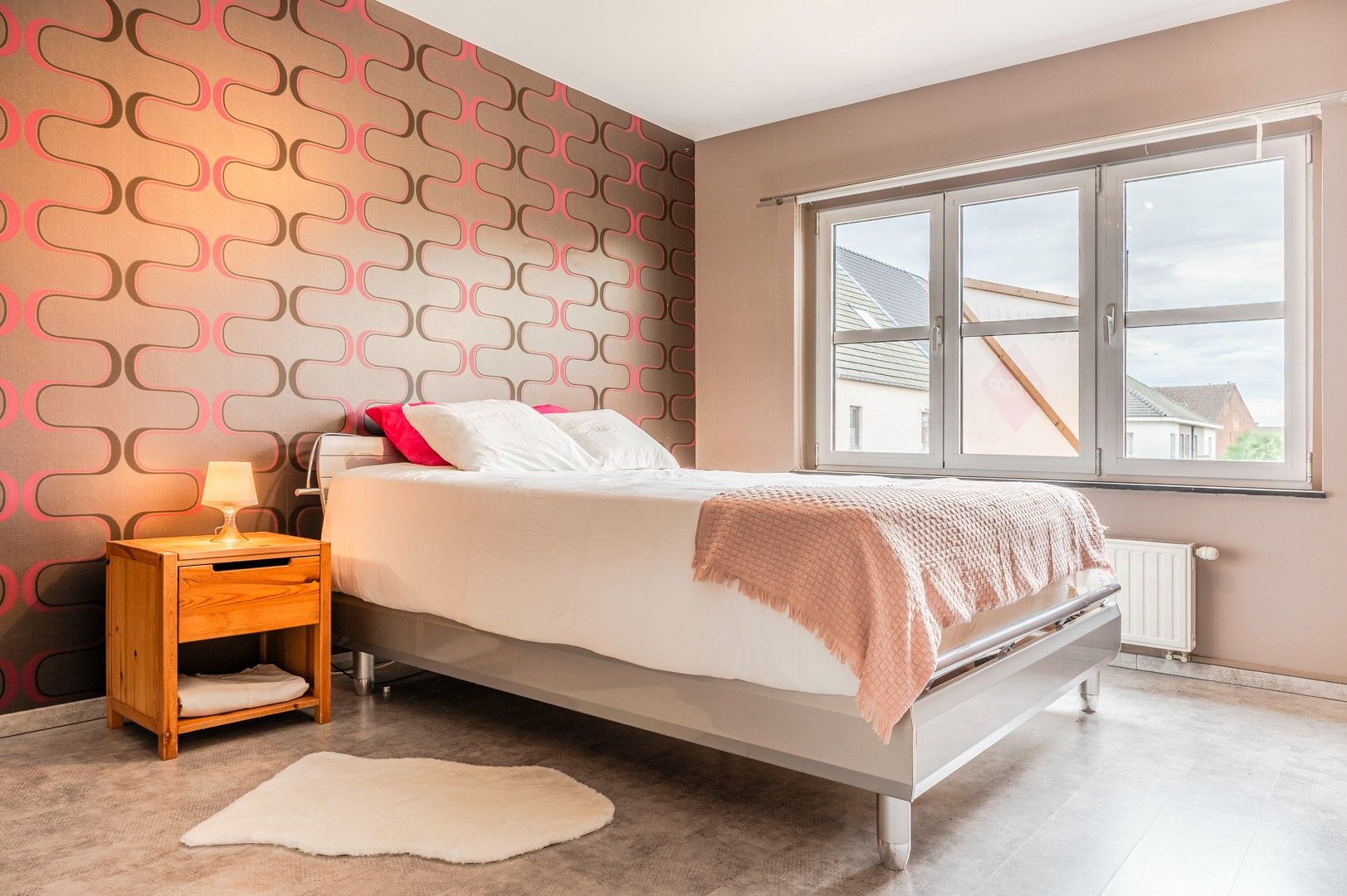 Ruime instapklare woning met garage foto 16