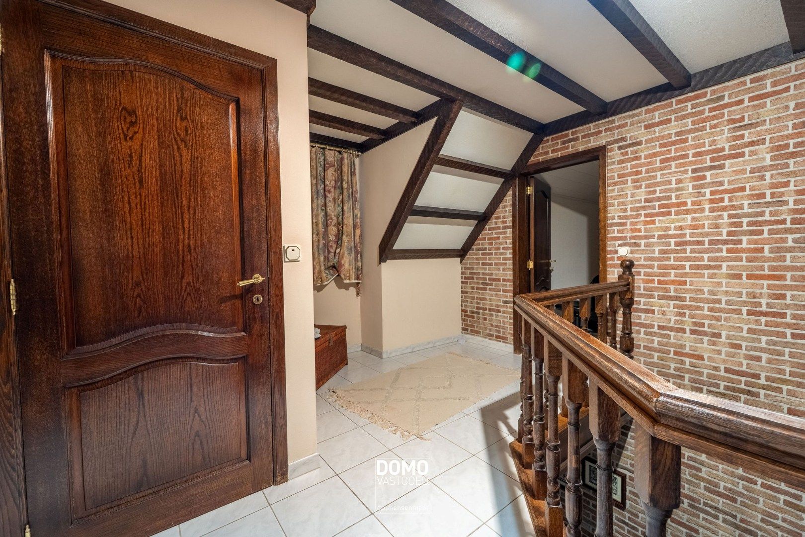 Instapklare en goed onderhouden gezinswoning te koop - EPC: D - Bewoonbare oppervlakte: 208m² foto 10