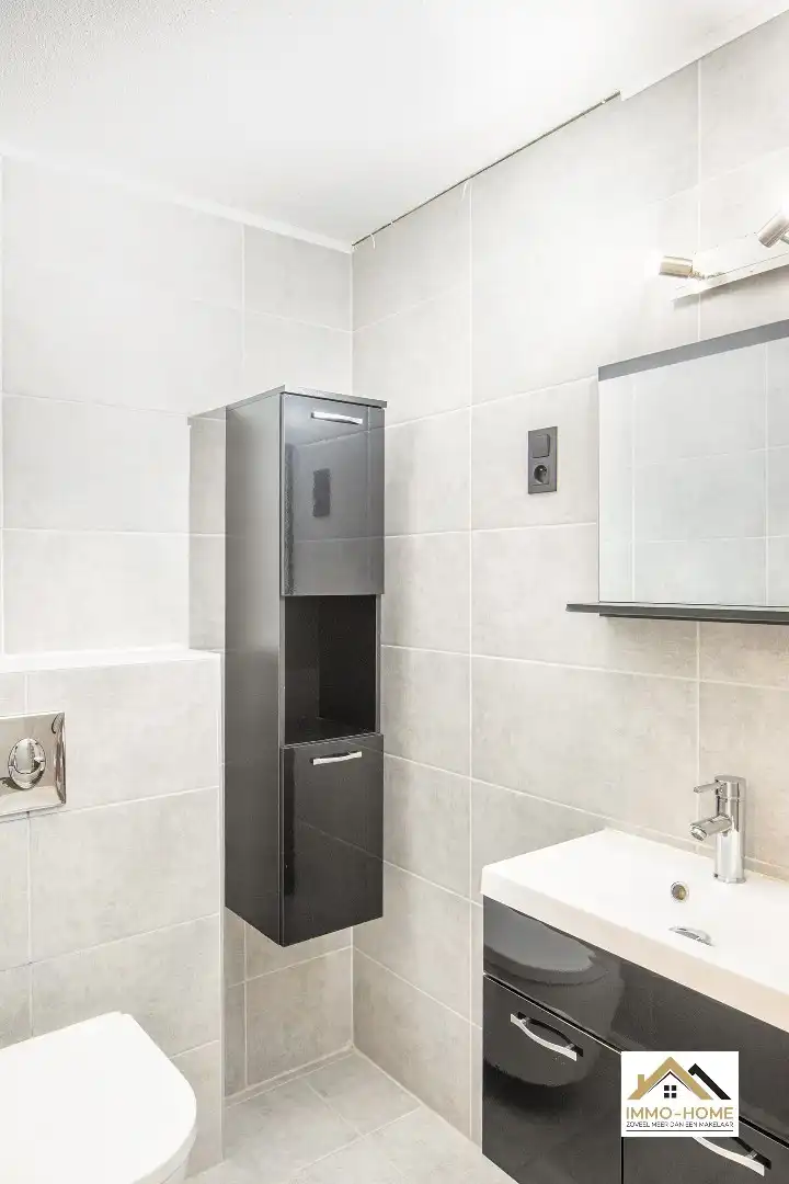 Interessante opbrengstwoning met meerdere invulmogelijkheden op toplocatie  foto 13