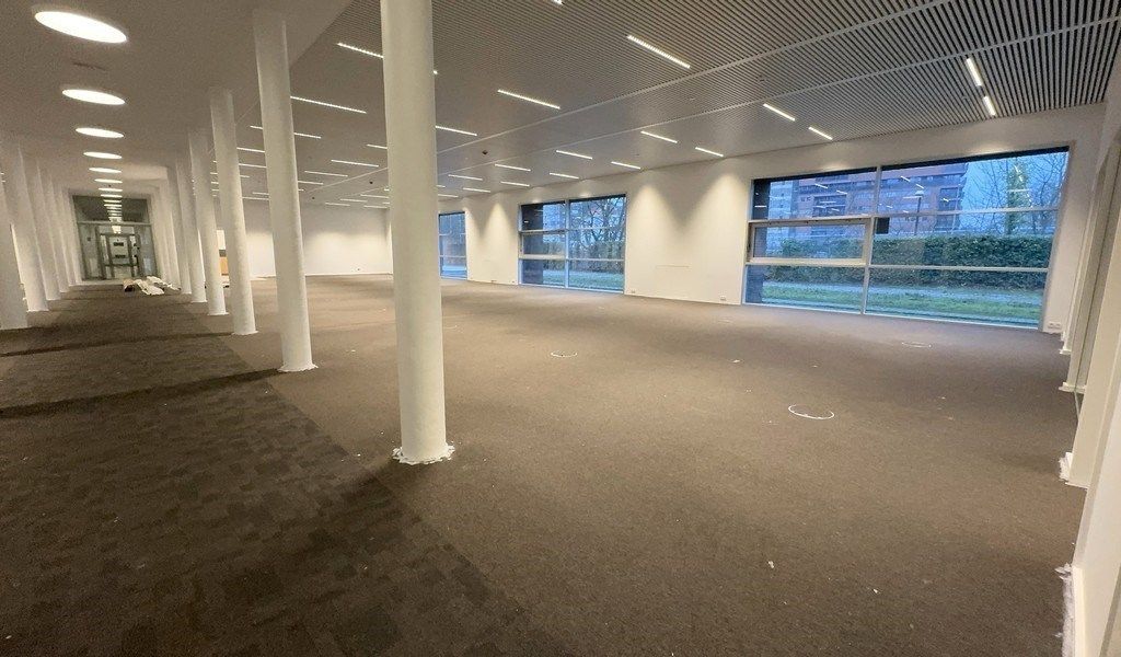 Vernieuwde kantoren te huur in Crepain gebouw aan Zuiderpoort in Gent foto 7