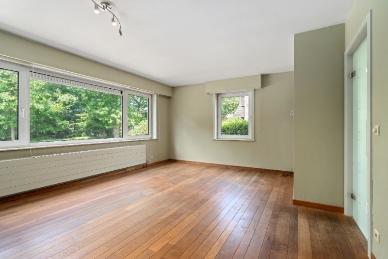 Ruime woning op goed gelegen locatie - 421 m² foto 6