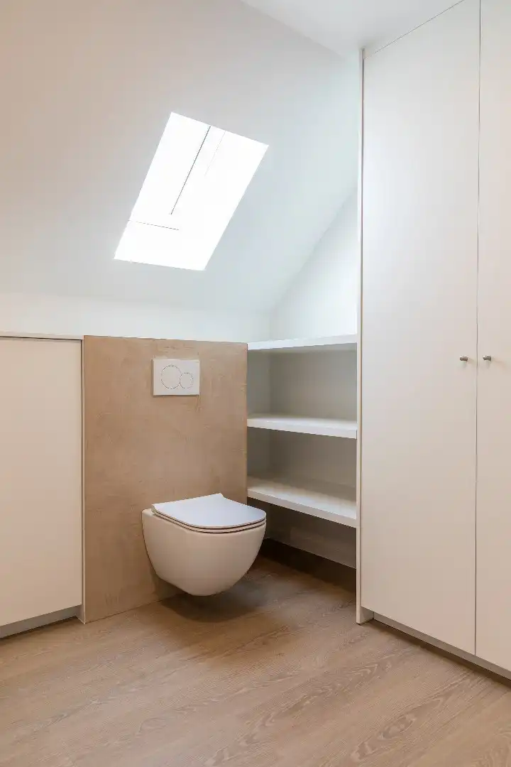 Opslagruimte van 144 m² met recent vernieuwd duplexappartement  foto 12