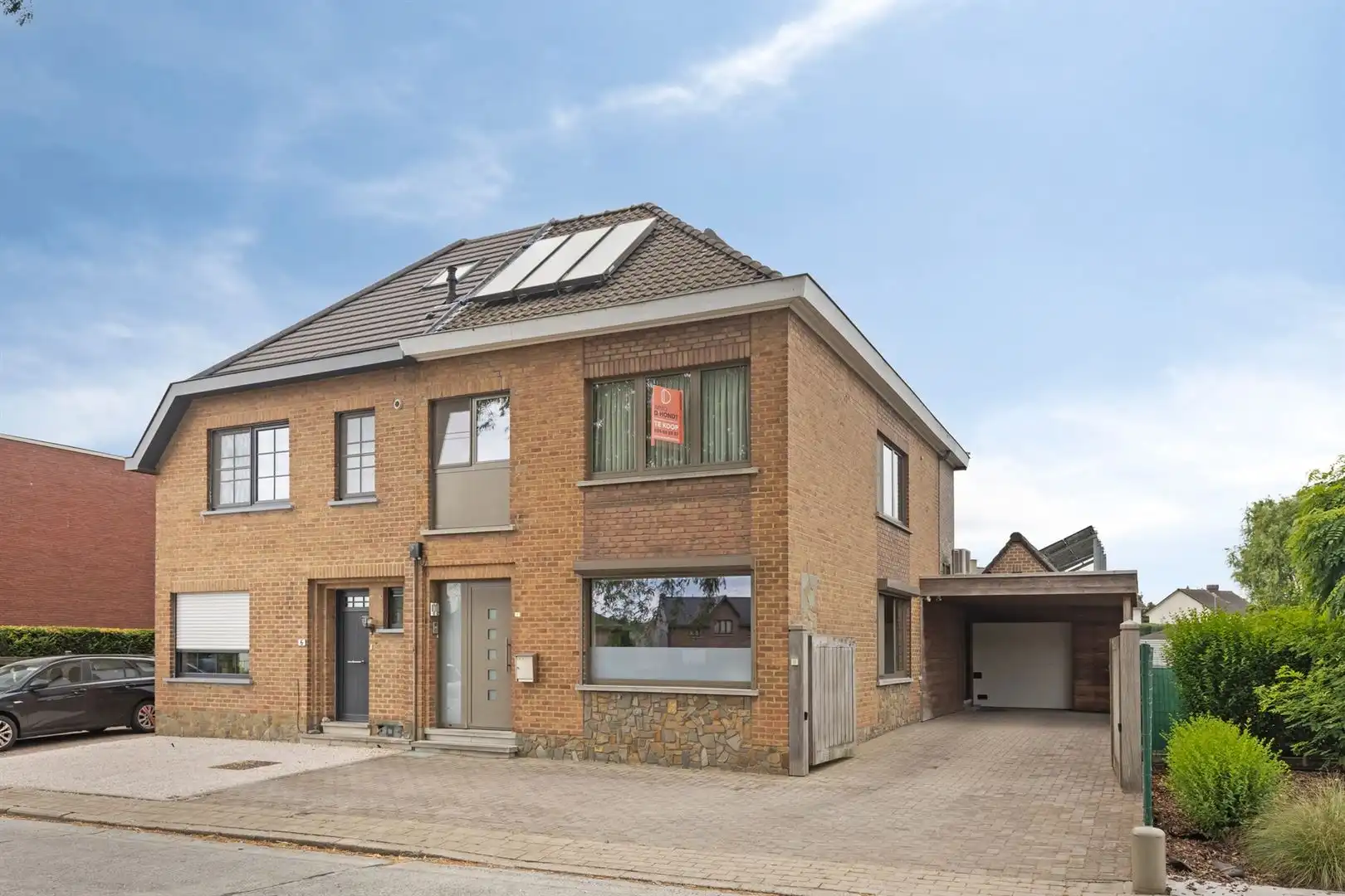 Zeer verzorgde woning met 3 slpk foto {{pictureIndex}}