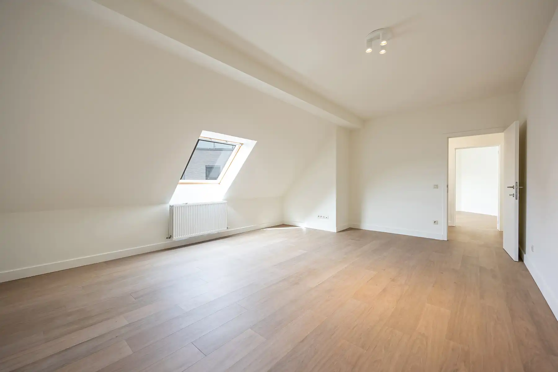 Instapklaar duplexappartement met 3 slpk en 2 terrassen foto 13