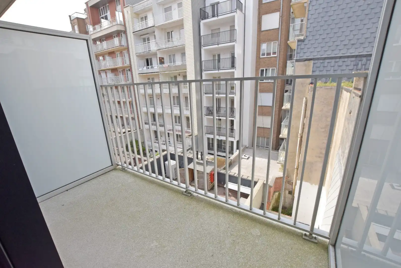 Recent appartement met 1 slaapkamer gelegen in hartje Zoute met prachtig zicht over de villa's van het Zoute foto 10