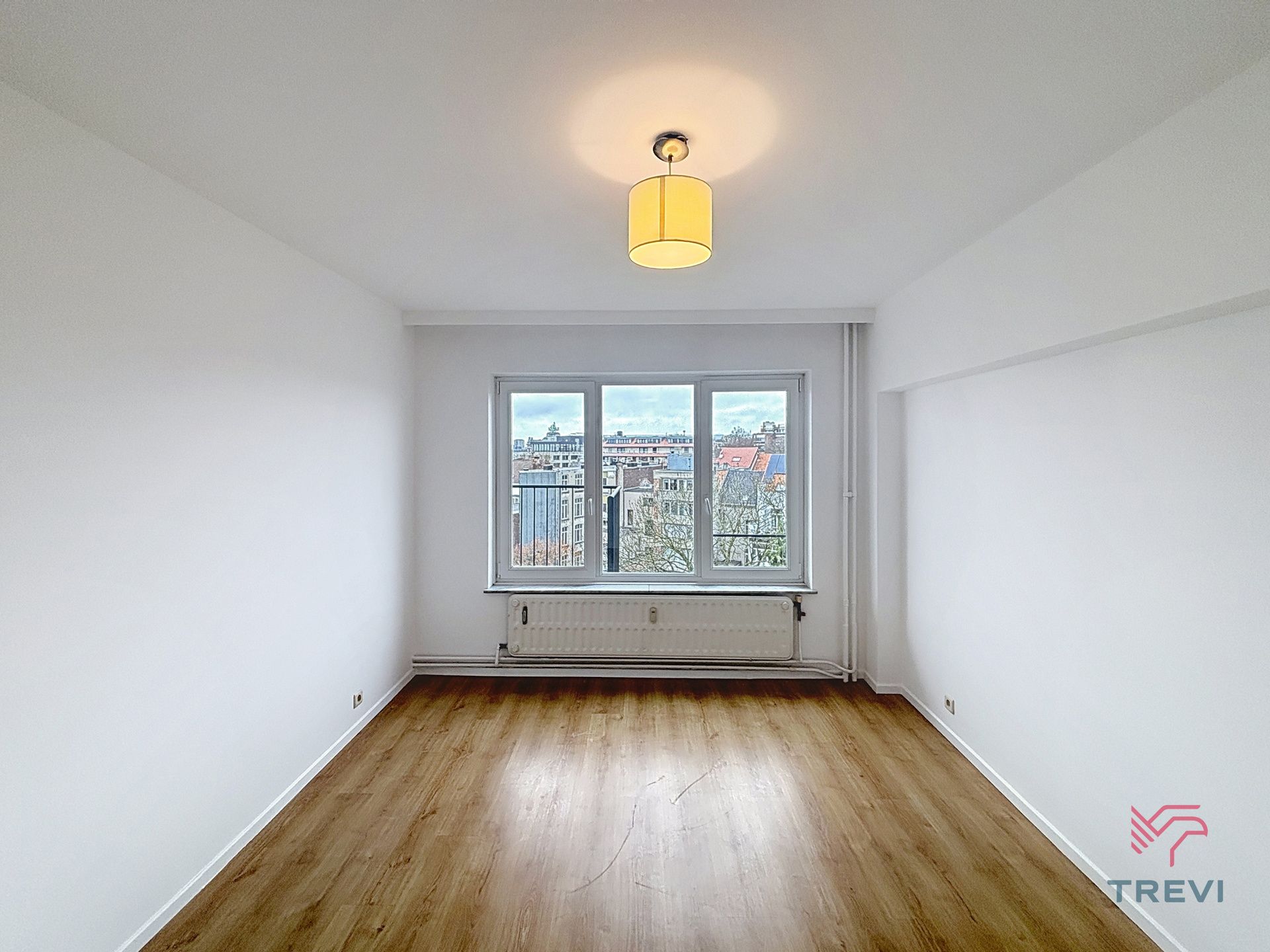 CINQUANTENAIRE – VOLLEDIG GERENOVEERD 2-SLAAPKAMERAPPARTEMENT foto 9