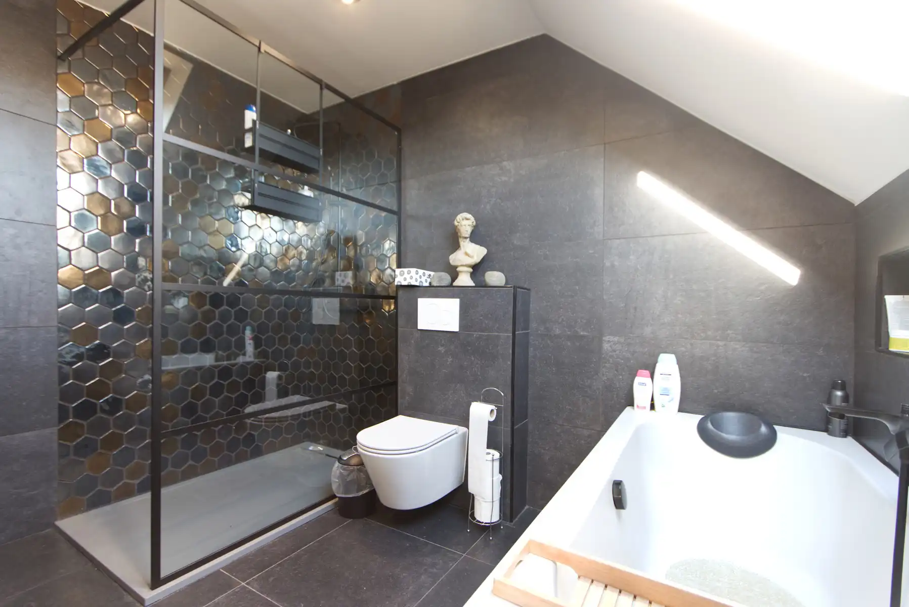 WONING - HOB - 3 SLK - GARAGE - TERRAS - VERANDA - TUIN foto 24