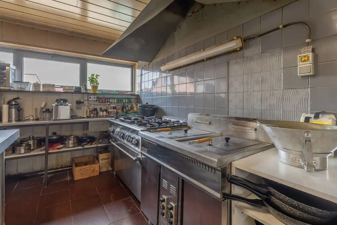 Uniek hoevepand met vele mogelijkheden: kangoeroewoning, horeca, vrij beroep... foto 14