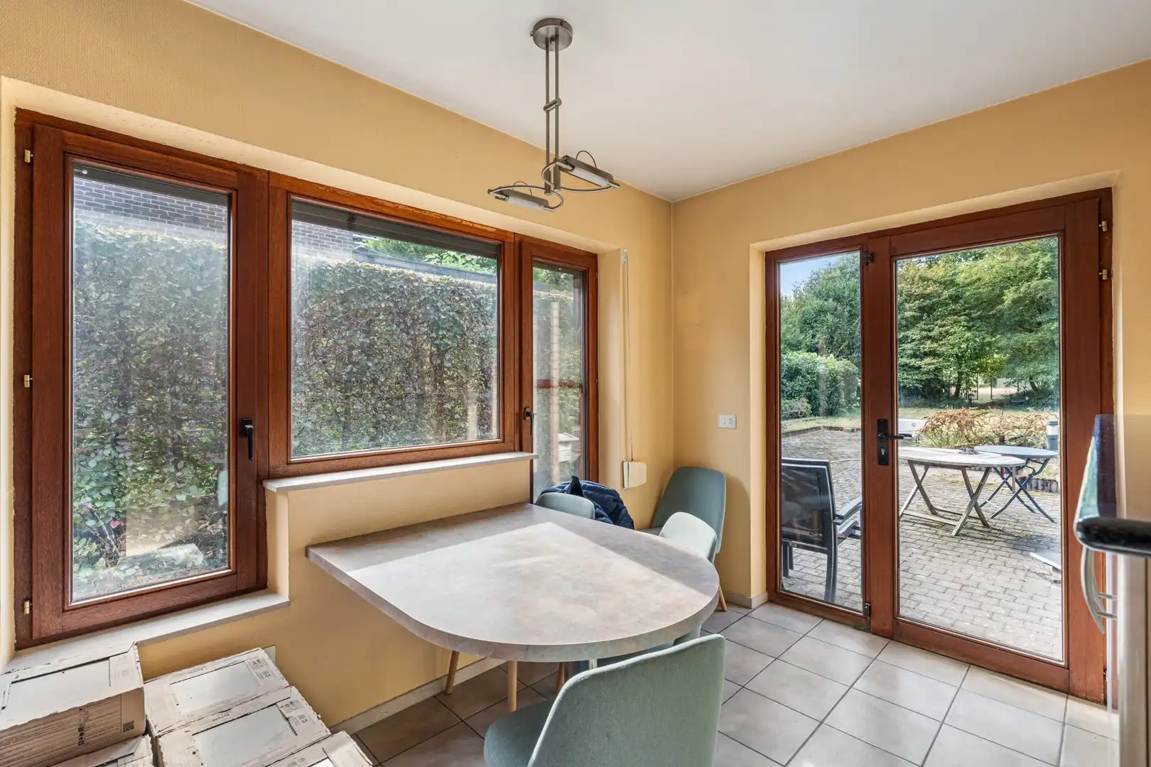 🏡 Ruime gezinswoning op toplocatie in het centrum van Helchteren foto 7