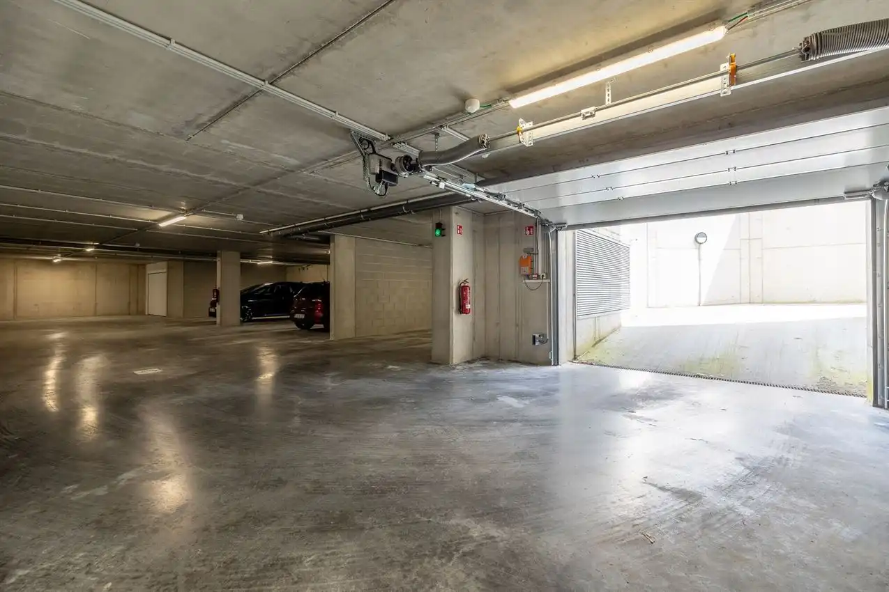 Gelijkvloers app. met twee slaapkamers, zuidterras, garage nabij bossen foto 23