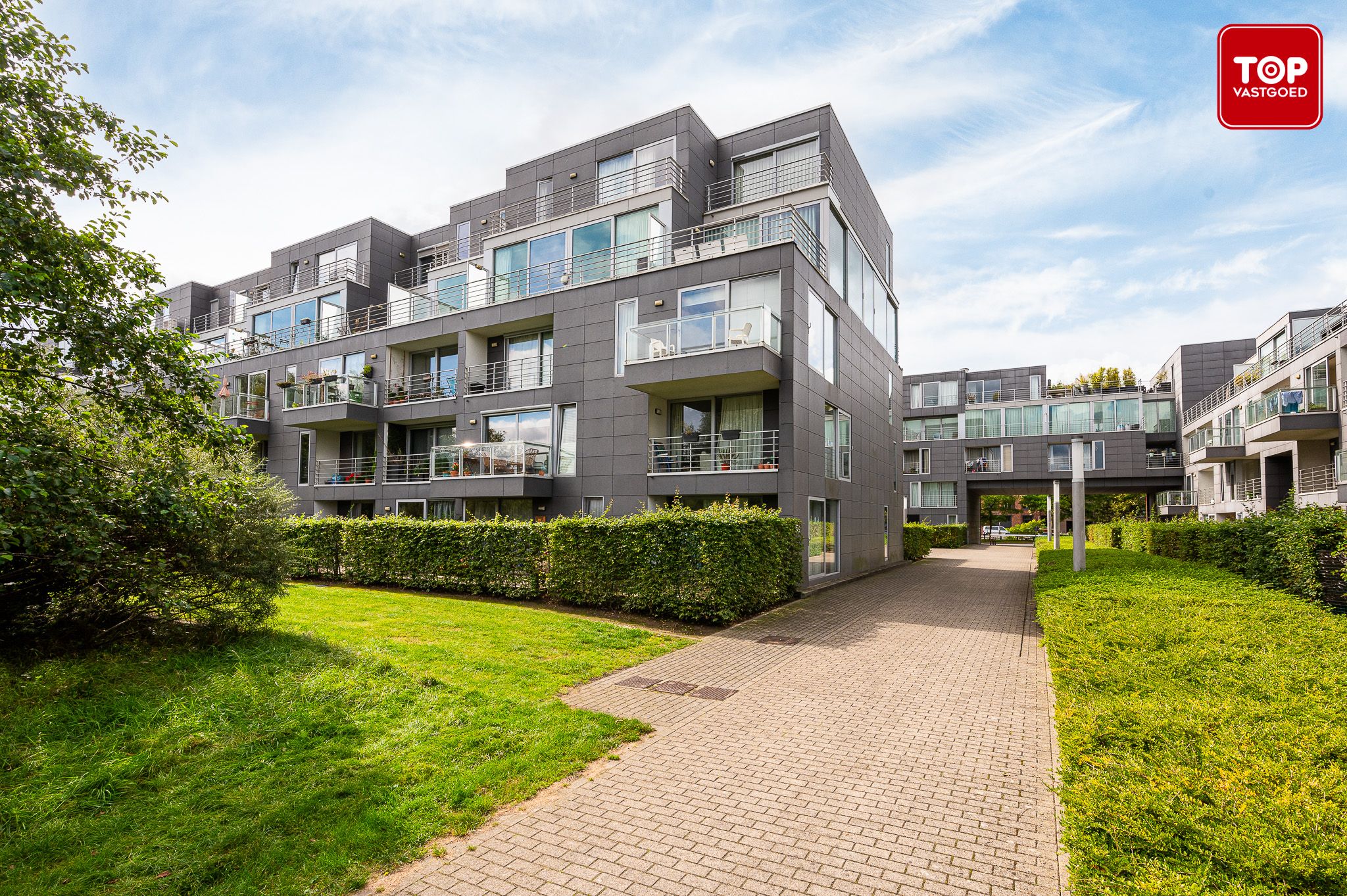 Instapklaar appartement met zicht op groen, in het centrum van Gent foto 25