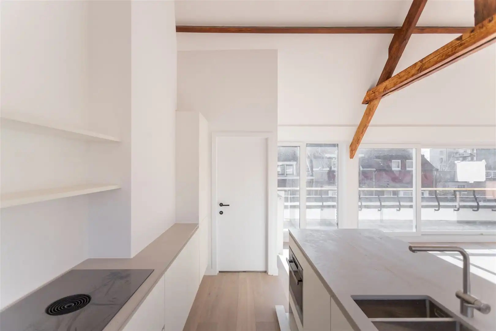 Instapklaar penthouse met ruim terras foto 5