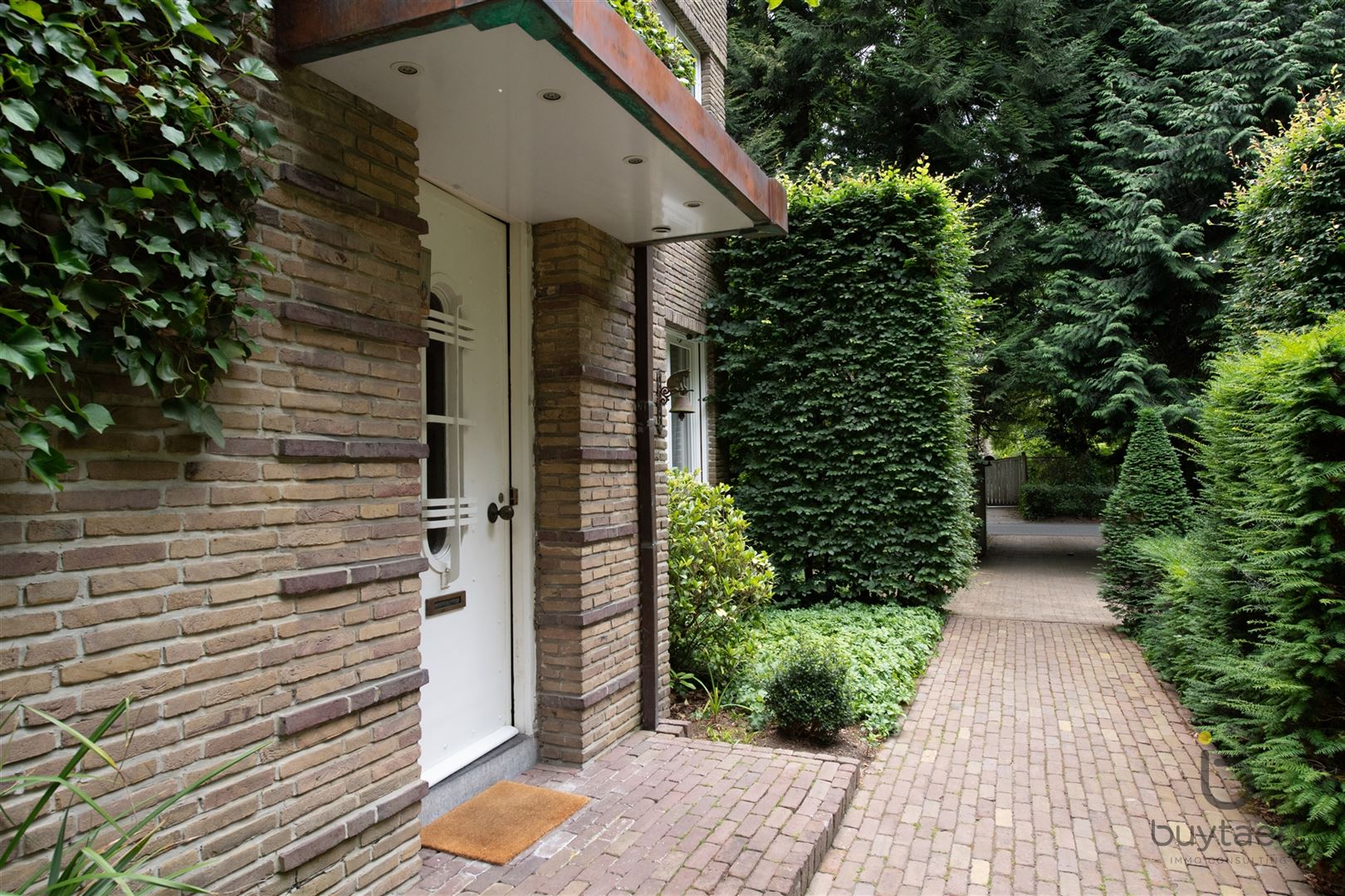 Interbellum villa te "Koningshof" Schoten! foto 3