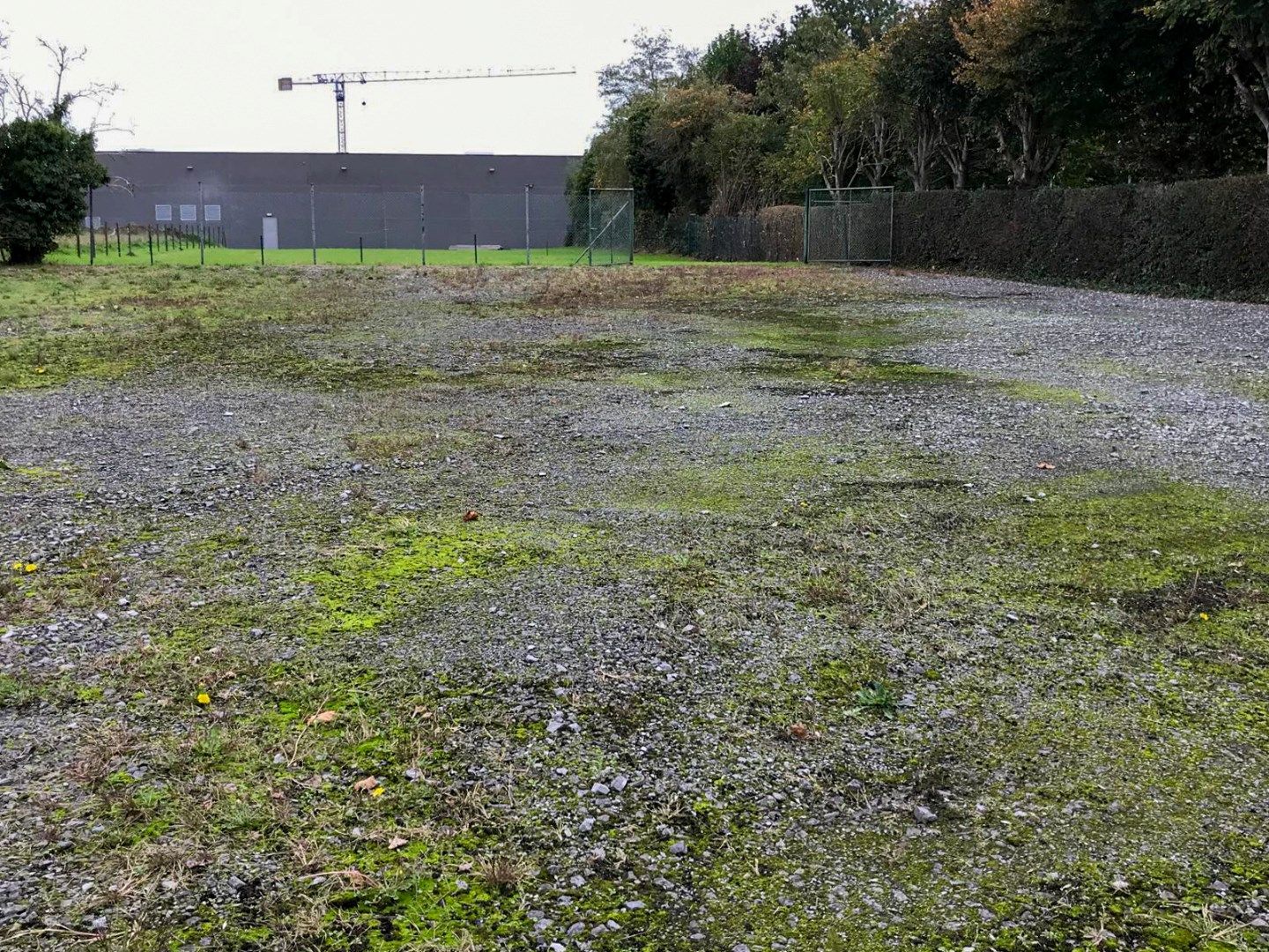 Residentieel gelegen stuk bouwgrond van 1500m² met aanpalend stuk groenzone van 1000m² foto 3