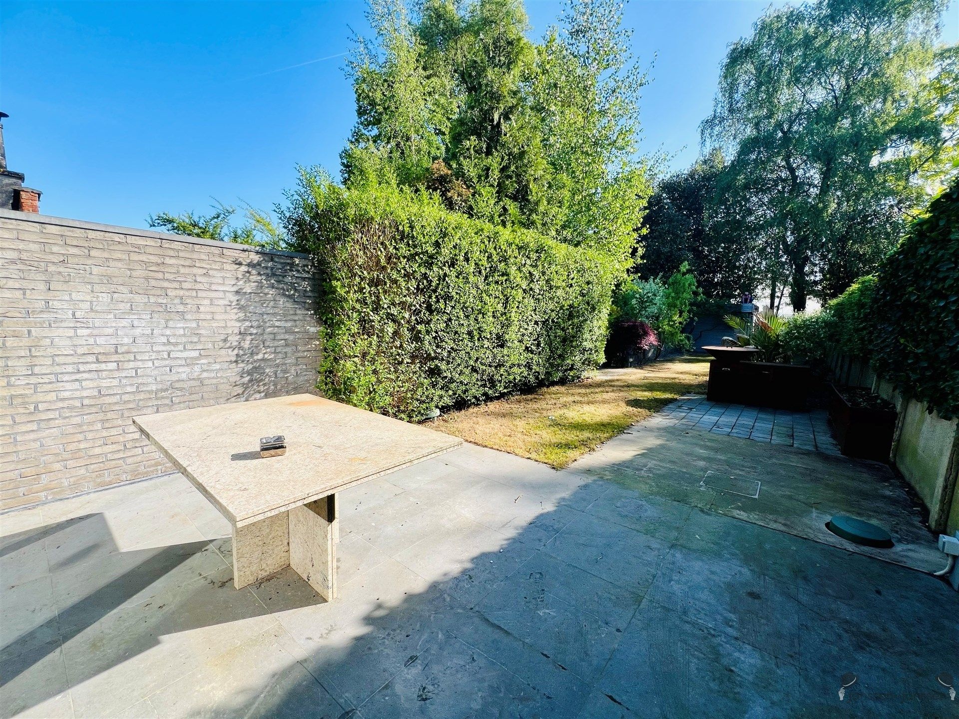 Rijwoning met 3 slaapkamers & tuin foto 16