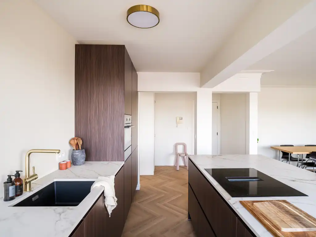 Eénslaapkamerappartement op de zevende verdieping met indrukwekkend uitzicht foto 3