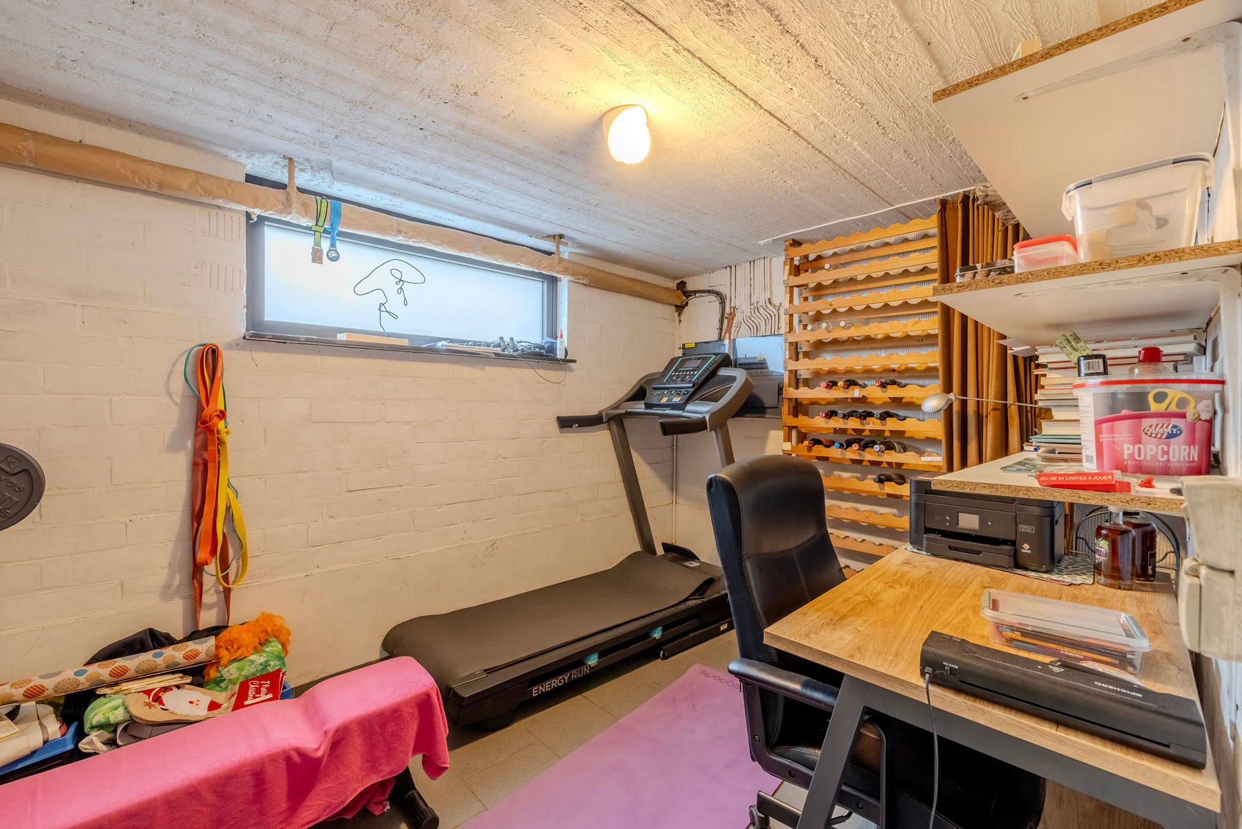 Rustig gelegen, gerenoveerde woning met o.a. 4 slaapkamers foto 28