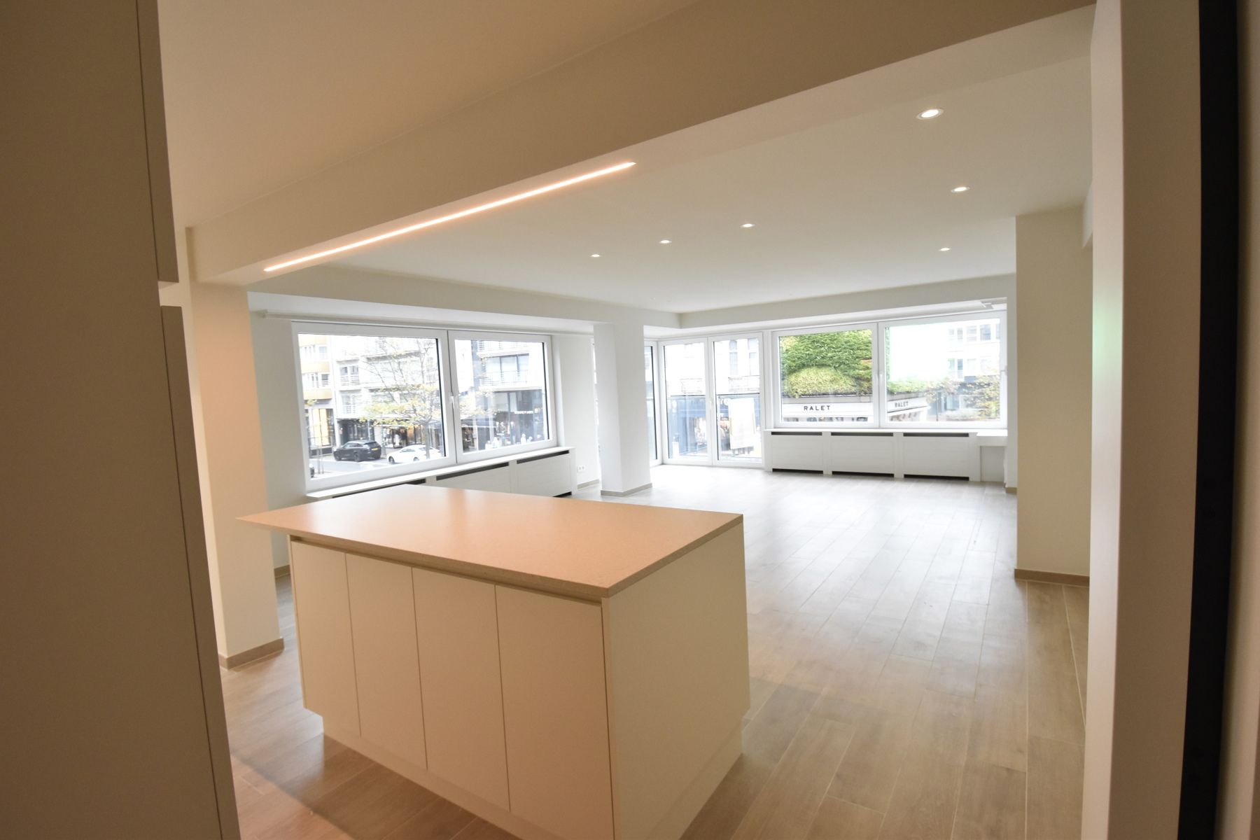 Appartement te huur foto 2