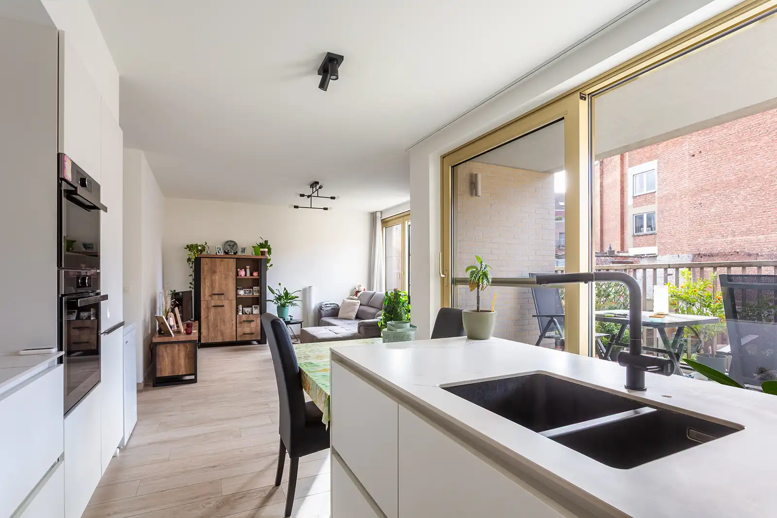 Energiezuinig nieuwbouw appartement met 2 slk en terras foto 8